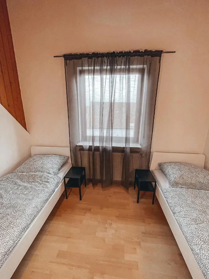 Ferienwohnung Granny Smith Neuhofen