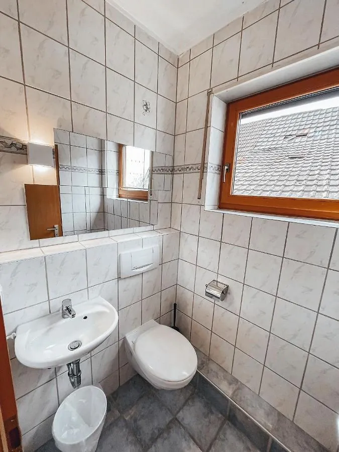 Ferienwohnung Granny Smith Neuhofen Apartment